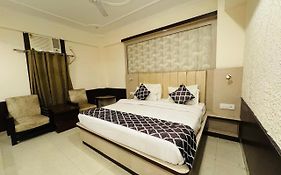 Hotel Ganga Aatitheyam
